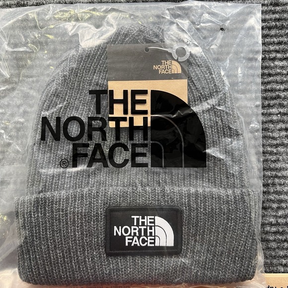 The North Face Black Boxed Logo Cuffed Beanie Unisex Factory Sealed Bag NWT - Picture 1 of 2